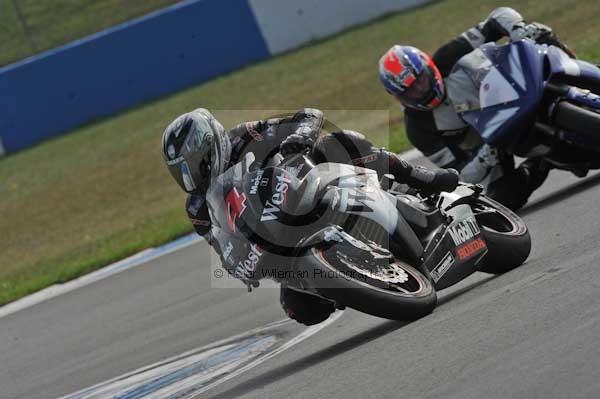 Motorcycle action photographs;Trackday digital images;donington;donington park leicestershire;donington photographs;event digital images;eventdigitalimages;no limits trackday;peter wileman photography;trackday;trackday photos