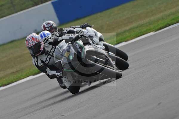 Motorcycle action photographs;Trackday digital images;donington;donington park leicestershire;donington photographs;event digital images;eventdigitalimages;no limits trackday;peter wileman photography;trackday;trackday photos