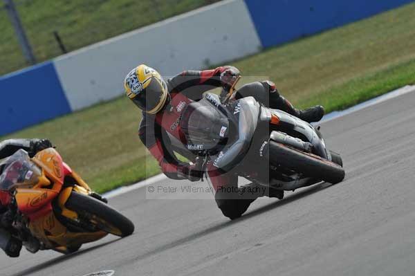 Motorcycle action photographs;Trackday digital images;donington;donington park leicestershire;donington photographs;event digital images;eventdigitalimages;no limits trackday;peter wileman photography;trackday;trackday photos