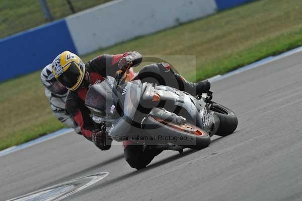 Motorcycle action photographs;Trackday digital images;donington;donington park leicestershire;donington photographs;event digital images;eventdigitalimages;no limits trackday;peter wileman photography;trackday;trackday photos