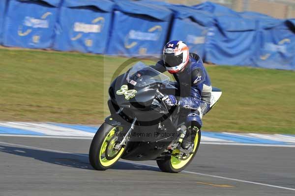 Motorcycle action photographs;Trackday digital images;donington;donington park leicestershire;donington photographs;event digital images;eventdigitalimages;no limits trackday;peter wileman photography;trackday;trackday photos
