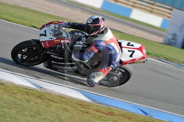 Motorcycle action photographs;Trackday digital images;donington;donington park leicestershire;donington photographs;event digital images;eventdigitalimages;no limits trackday;peter wileman photography;trackday;trackday photos