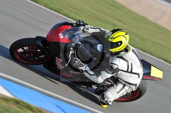 Motorcycle action photographs;Trackday digital images;donington;donington park leicestershire;donington photographs;event digital images;eventdigitalimages;no limits trackday;peter wileman photography;trackday;trackday photos