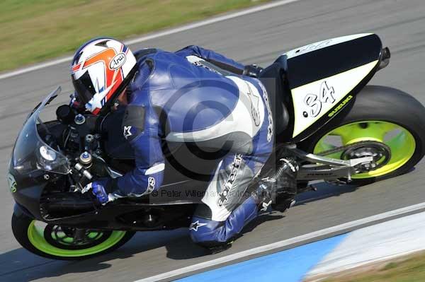 Motorcycle action photographs;Trackday digital images;donington;donington park leicestershire;donington photographs;event digital images;eventdigitalimages;no limits trackday;peter wileman photography;trackday;trackday photos
