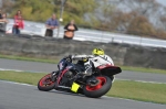 Motorcycle-action-photographs;Trackday-digital-images;donington;donington-park-leicestershire;donington-photographs;event-digital-images;eventdigitalimages;no-limits-trackday;peter-wileman-photography;trackday;trackday-photos