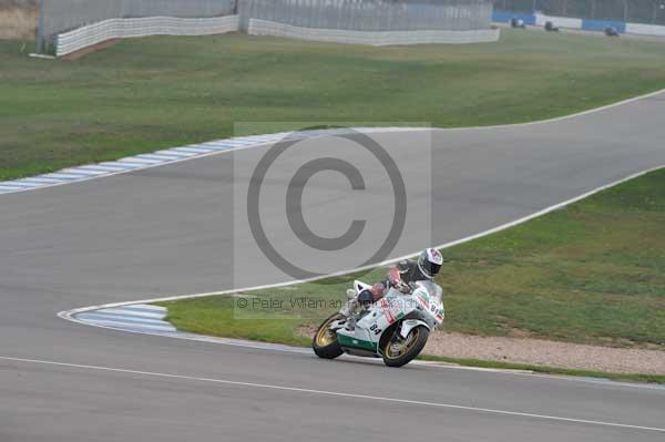 Motorcycle action photographs;Trackday digital images;donington;donington park leicestershire;donington photographs;event digital images;eventdigitalimages;no limits trackday;peter wileman photography;trackday;trackday photos