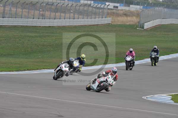 Motorcycle action photographs;Trackday digital images;donington;donington park leicestershire;donington photographs;event digital images;eventdigitalimages;no limits trackday;peter wileman photography;trackday;trackday photos