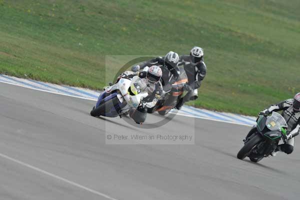 Motorcycle action photographs;Trackday digital images;donington;donington park leicestershire;donington photographs;event digital images;eventdigitalimages;no limits trackday;peter wileman photography;trackday;trackday photos
