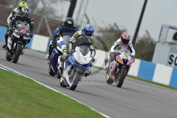 Motorcycle action photographs;Trackday digital images;donington;donington park leicestershire;donington photographs;event digital images;eventdigitalimages;no limits trackday;peter wileman photography;trackday;trackday photos