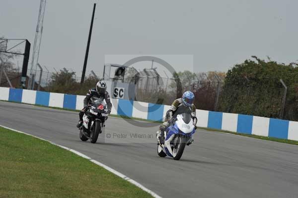 Motorcycle action photographs;Trackday digital images;donington;donington park leicestershire;donington photographs;event digital images;eventdigitalimages;no limits trackday;peter wileman photography;trackday;trackday photos