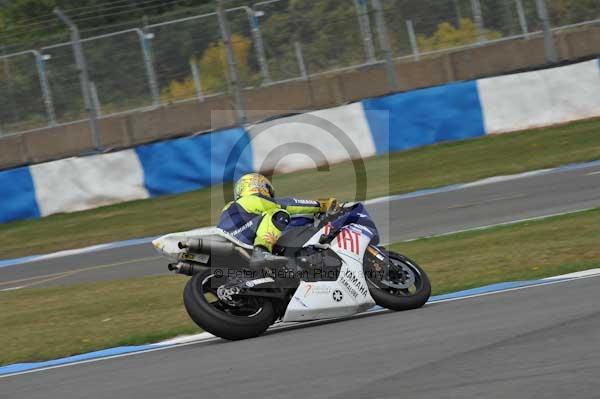 Motorcycle action photographs;Trackday digital images;donington;donington park leicestershire;donington photographs;event digital images;eventdigitalimages;no limits trackday;peter wileman photography;trackday;trackday photos