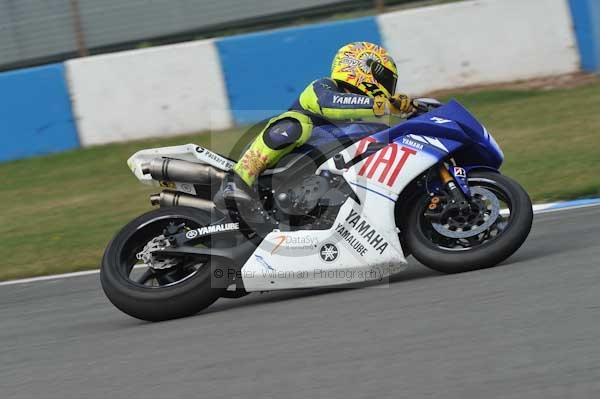 Motorcycle action photographs;Trackday digital images;donington;donington park leicestershire;donington photographs;event digital images;eventdigitalimages;no limits trackday;peter wileman photography;trackday;trackday photos