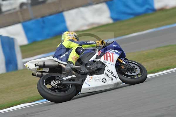 Motorcycle action photographs;Trackday digital images;donington;donington park leicestershire;donington photographs;event digital images;eventdigitalimages;no limits trackday;peter wileman photography;trackday;trackday photos
