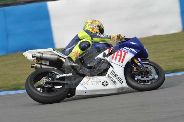 Motorcycle action photographs;Trackday digital images;donington;donington park leicestershire;donington photographs;event digital images;eventdigitalimages;no limits trackday;peter wileman photography;trackday;trackday photos