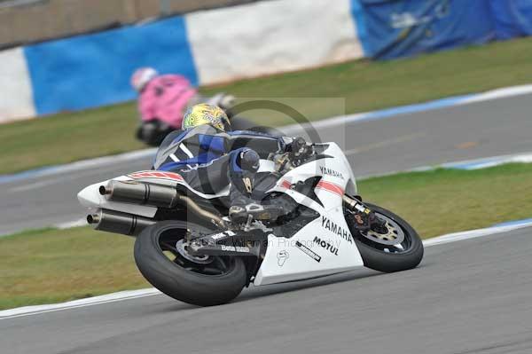 Motorcycle action photographs;Trackday digital images;donington;donington park leicestershire;donington photographs;event digital images;eventdigitalimages;no limits trackday;peter wileman photography;trackday;trackday photos