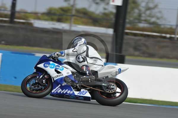Motorcycle action photographs;Trackday digital images;donington;donington park leicestershire;donington photographs;event digital images;eventdigitalimages;no limits trackday;peter wileman photography;trackday;trackday photos