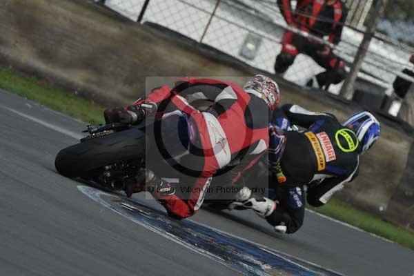 Motorcycle action photographs;Trackday digital images;donington;donington park leicestershire;donington photographs;event digital images;eventdigitalimages;no limits trackday;peter wileman photography;trackday;trackday photos
