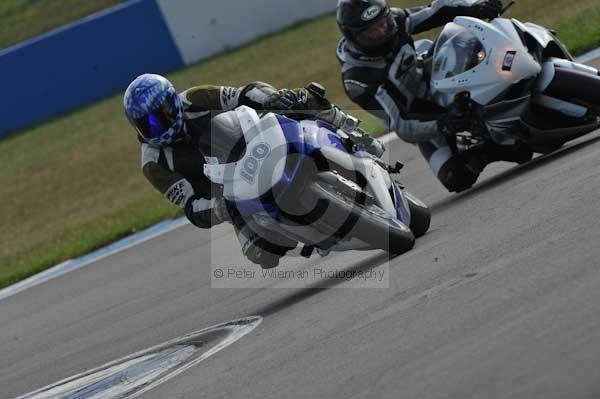 Motorcycle action photographs;Trackday digital images;donington;donington park leicestershire;donington photographs;event digital images;eventdigitalimages;no limits trackday;peter wileman photography;trackday;trackday photos