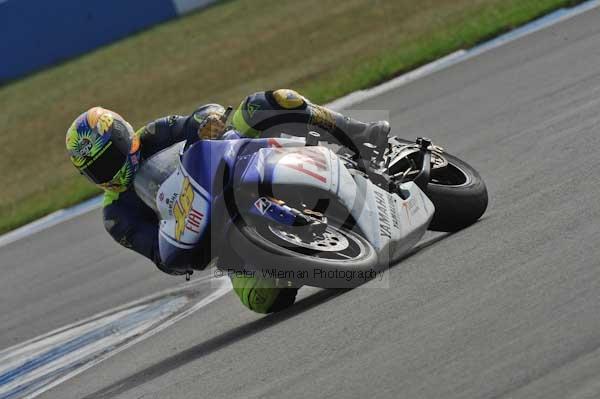 Motorcycle action photographs;Trackday digital images;donington;donington park leicestershire;donington photographs;event digital images;eventdigitalimages;no limits trackday;peter wileman photography;trackday;trackday photos