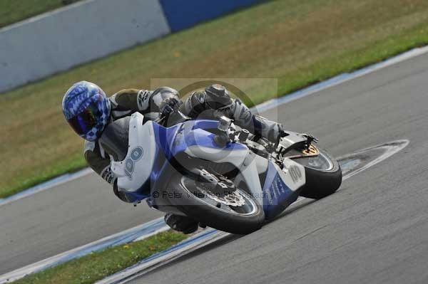 Motorcycle action photographs;Trackday digital images;donington;donington park leicestershire;donington photographs;event digital images;eventdigitalimages;no limits trackday;peter wileman photography;trackday;trackday photos