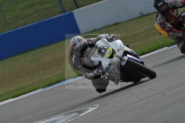 Motorcycle action photographs;Trackday digital images;donington;donington park leicestershire;donington photographs;event digital images;eventdigitalimages;no limits trackday;peter wileman photography;trackday;trackday photos