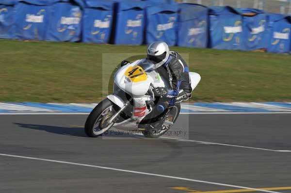Motorcycle action photographs;Trackday digital images;donington;donington park leicestershire;donington photographs;event digital images;eventdigitalimages;no limits trackday;peter wileman photography;trackday;trackday photos