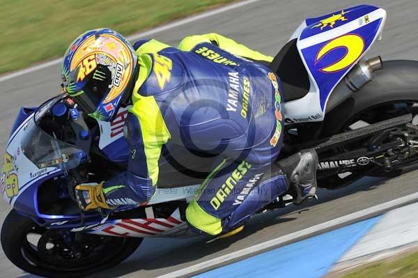 Motorcycle action photographs;Trackday digital images;donington;donington park leicestershire;donington photographs;event digital images;eventdigitalimages;no limits trackday;peter wileman photography;trackday;trackday photos