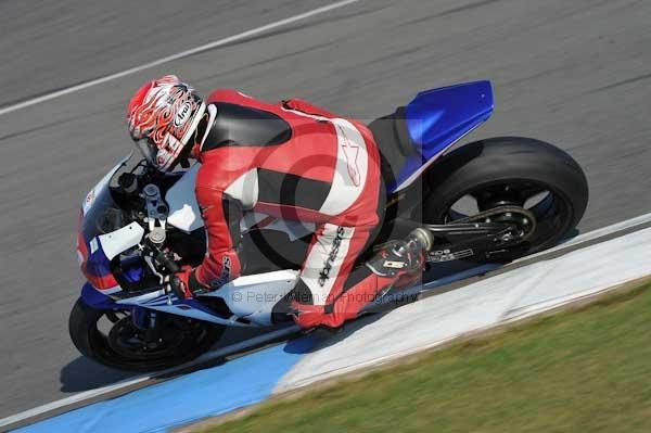 Motorcycle action photographs;Trackday digital images;donington;donington park leicestershire;donington photographs;event digital images;eventdigitalimages;no limits trackday;peter wileman photography;trackday;trackday photos