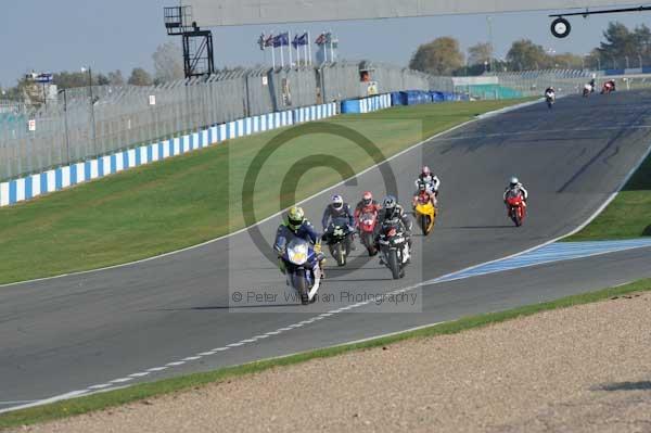 Motorcycle action photographs;Trackday digital images;donington;donington park leicestershire;donington photographs;event digital images;eventdigitalimages;no limits trackday;peter wileman photography;trackday;trackday photos