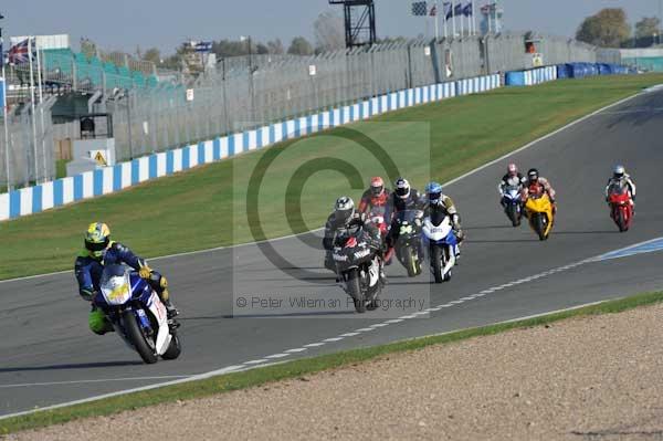 Motorcycle action photographs;Trackday digital images;donington;donington park leicestershire;donington photographs;event digital images;eventdigitalimages;no limits trackday;peter wileman photography;trackday;trackday photos