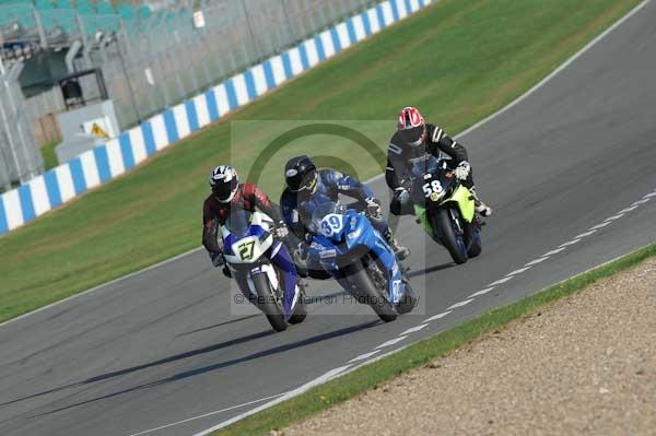 Motorcycle action photographs;Trackday digital images;donington;donington park leicestershire;donington photographs;event digital images;eventdigitalimages;no limits trackday;peter wileman photography;trackday;trackday photos