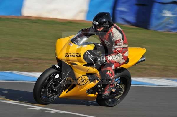 Motorcycle action photographs;Trackday digital images;donington;donington park leicestershire;donington photographs;event digital images;eventdigitalimages;no limits trackday;peter wileman photography;trackday;trackday photos
