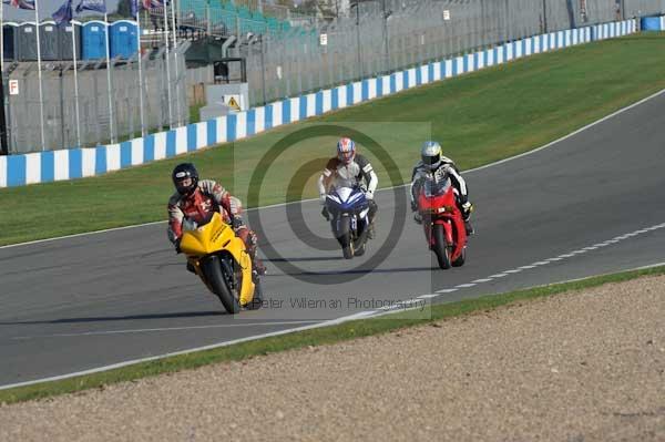 Motorcycle action photographs;Trackday digital images;donington;donington park leicestershire;donington photographs;event digital images;eventdigitalimages;no limits trackday;peter wileman photography;trackday;trackday photos