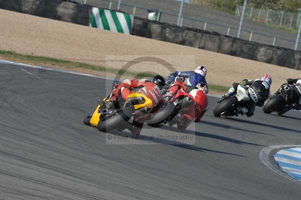 Motorcycle action photographs;Trackday digital images;donington;donington park leicestershire;donington photographs;event digital images;eventdigitalimages;no limits trackday;peter wileman photography;trackday;trackday photos