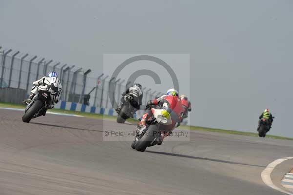 Motorcycle action photographs;Trackday digital images;donington;donington park leicestershire;donington photographs;event digital images;eventdigitalimages;no limits trackday;peter wileman photography;trackday;trackday photos