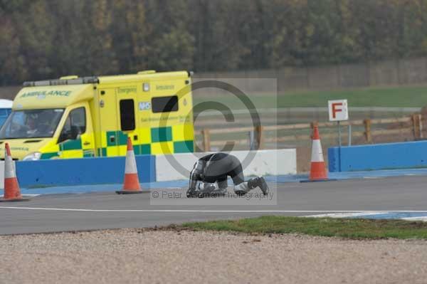 Motorcycle action photographs;Trackday digital images;donington;donington park leicestershire;donington photographs;event digital images;eventdigitalimages;no limits trackday;peter wileman photography;trackday;trackday photos