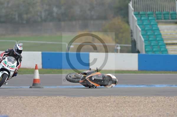 Motorcycle action photographs;Trackday digital images;donington;donington park leicestershire;donington photographs;event digital images;eventdigitalimages;no limits trackday;peter wileman photography;trackday;trackday photos