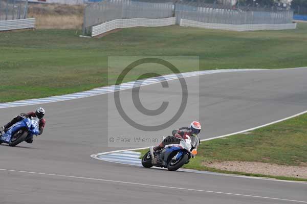 Motorcycle action photographs;Trackday digital images;donington;donington park leicestershire;donington photographs;event digital images;eventdigitalimages;no limits trackday;peter wileman photography;trackday;trackday photos