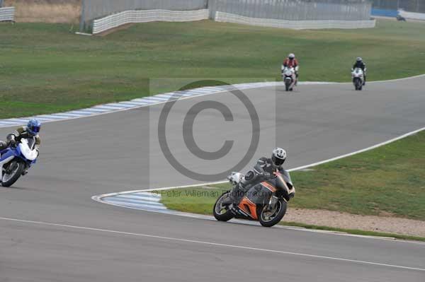 Motorcycle action photographs;Trackday digital images;donington;donington park leicestershire;donington photographs;event digital images;eventdigitalimages;no limits trackday;peter wileman photography;trackday;trackday photos