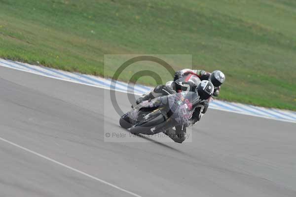 Motorcycle action photographs;Trackday digital images;donington;donington park leicestershire;donington photographs;event digital images;eventdigitalimages;no limits trackday;peter wileman photography;trackday;trackday photos