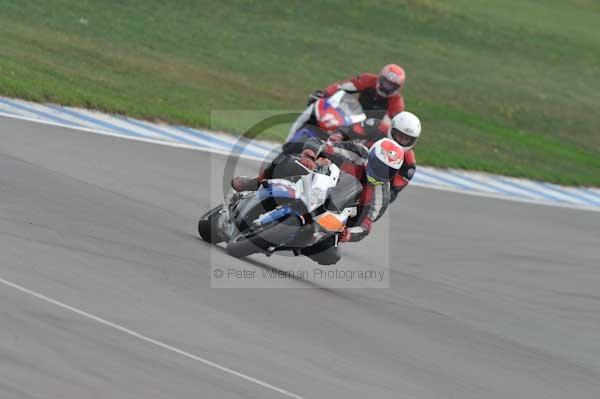Motorcycle action photographs;Trackday digital images;donington;donington park leicestershire;donington photographs;event digital images;eventdigitalimages;no limits trackday;peter wileman photography;trackday;trackday photos