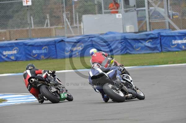 Motorcycle action photographs;Trackday digital images;donington;donington park leicestershire;donington photographs;event digital images;eventdigitalimages;no limits trackday;peter wileman photography;trackday;trackday photos