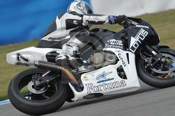 Motorcycle action photographs;Trackday digital images;donington;donington park leicestershire;donington photographs;event digital images;eventdigitalimages;no limits trackday;peter wileman photography;trackday;trackday photos