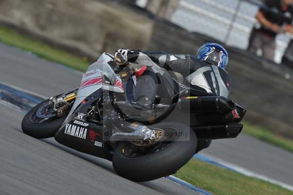 Motorcycle action photographs;Trackday digital images;donington;donington park leicestershire;donington photographs;event digital images;eventdigitalimages;no limits trackday;peter wileman photography;trackday;trackday photos