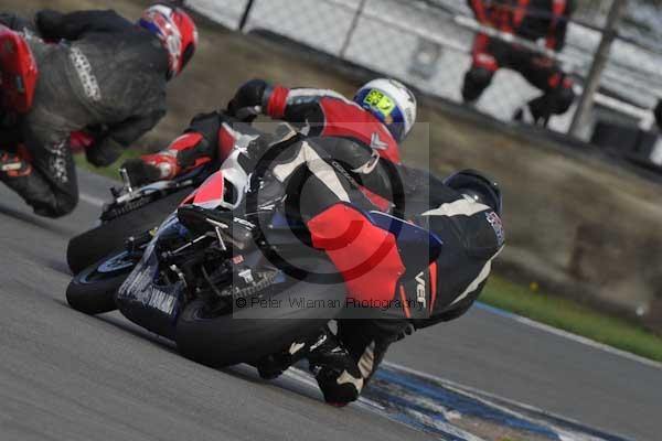 Motorcycle action photographs;Trackday digital images;donington;donington park leicestershire;donington photographs;event digital images;eventdigitalimages;no limits trackday;peter wileman photography;trackday;trackday photos