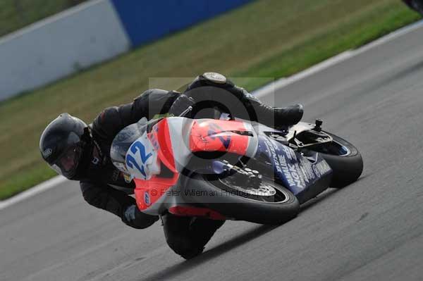 Motorcycle action photographs;Trackday digital images;donington;donington park leicestershire;donington photographs;event digital images;eventdigitalimages;no limits trackday;peter wileman photography;trackday;trackday photos
