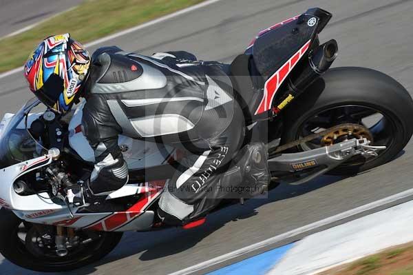 Motorcycle action photographs;Trackday digital images;donington;donington park leicestershire;donington photographs;event digital images;eventdigitalimages;no limits trackday;peter wileman photography;trackday;trackday photos