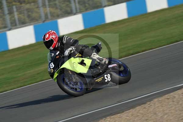 Motorcycle action photographs;Trackday digital images;donington;donington park leicestershire;donington photographs;event digital images;eventdigitalimages;no limits trackday;peter wileman photography;trackday;trackday photos