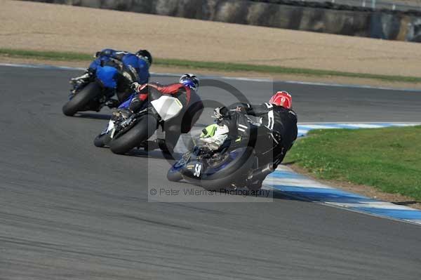Motorcycle action photographs;Trackday digital images;donington;donington park leicestershire;donington photographs;event digital images;eventdigitalimages;no limits trackday;peter wileman photography;trackday;trackday photos