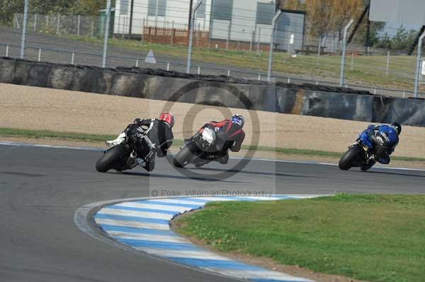 Motorcycle action photographs;Trackday digital images;donington;donington park leicestershire;donington photographs;event digital images;eventdigitalimages;no limits trackday;peter wileman photography;trackday;trackday photos